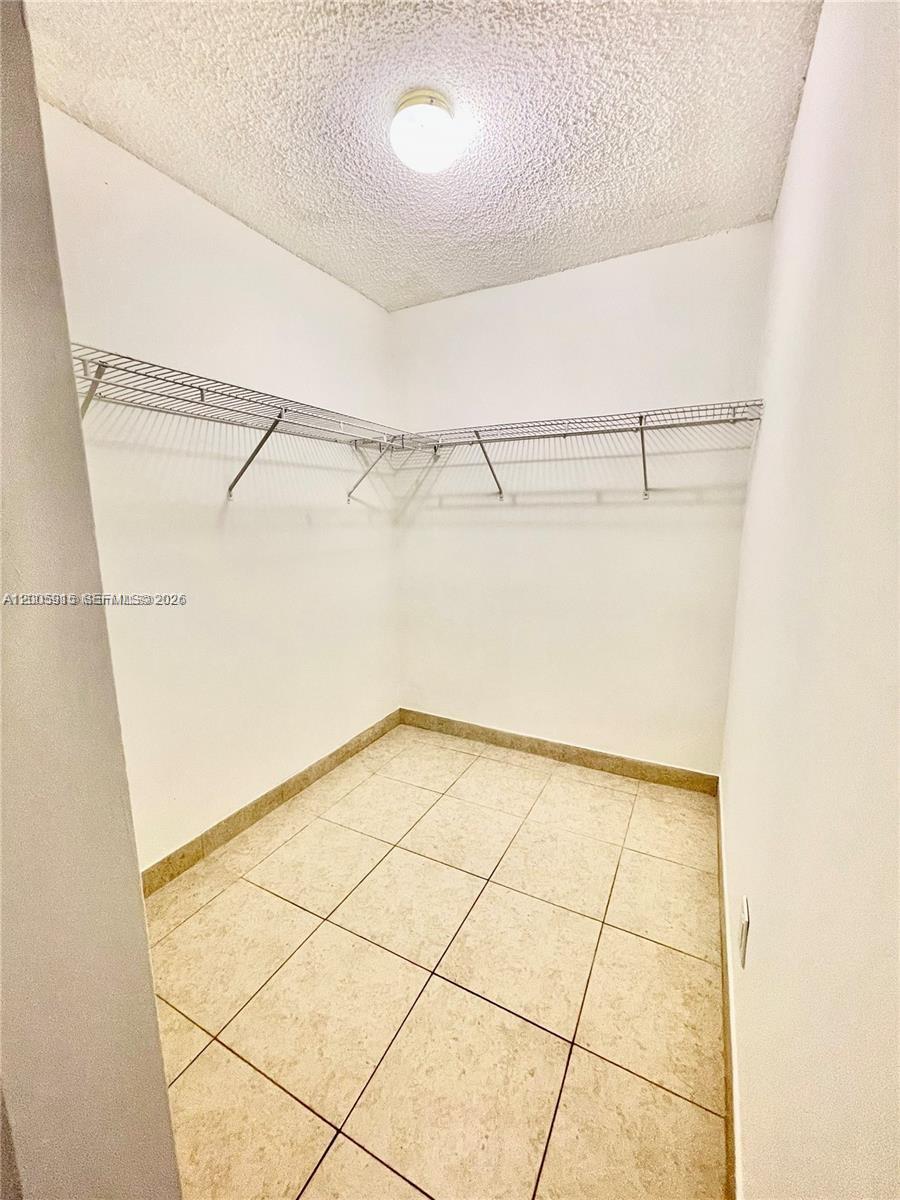 CYPRESS BEND I-D CONDO - Residential