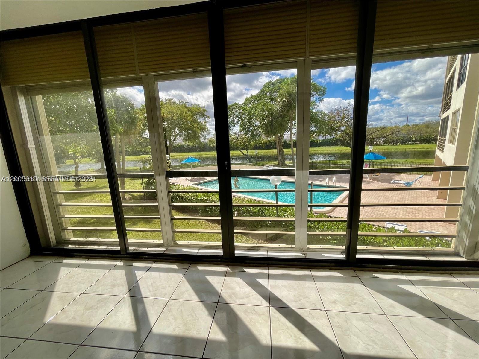 CYPRESS BEND I-D CONDO - Residential