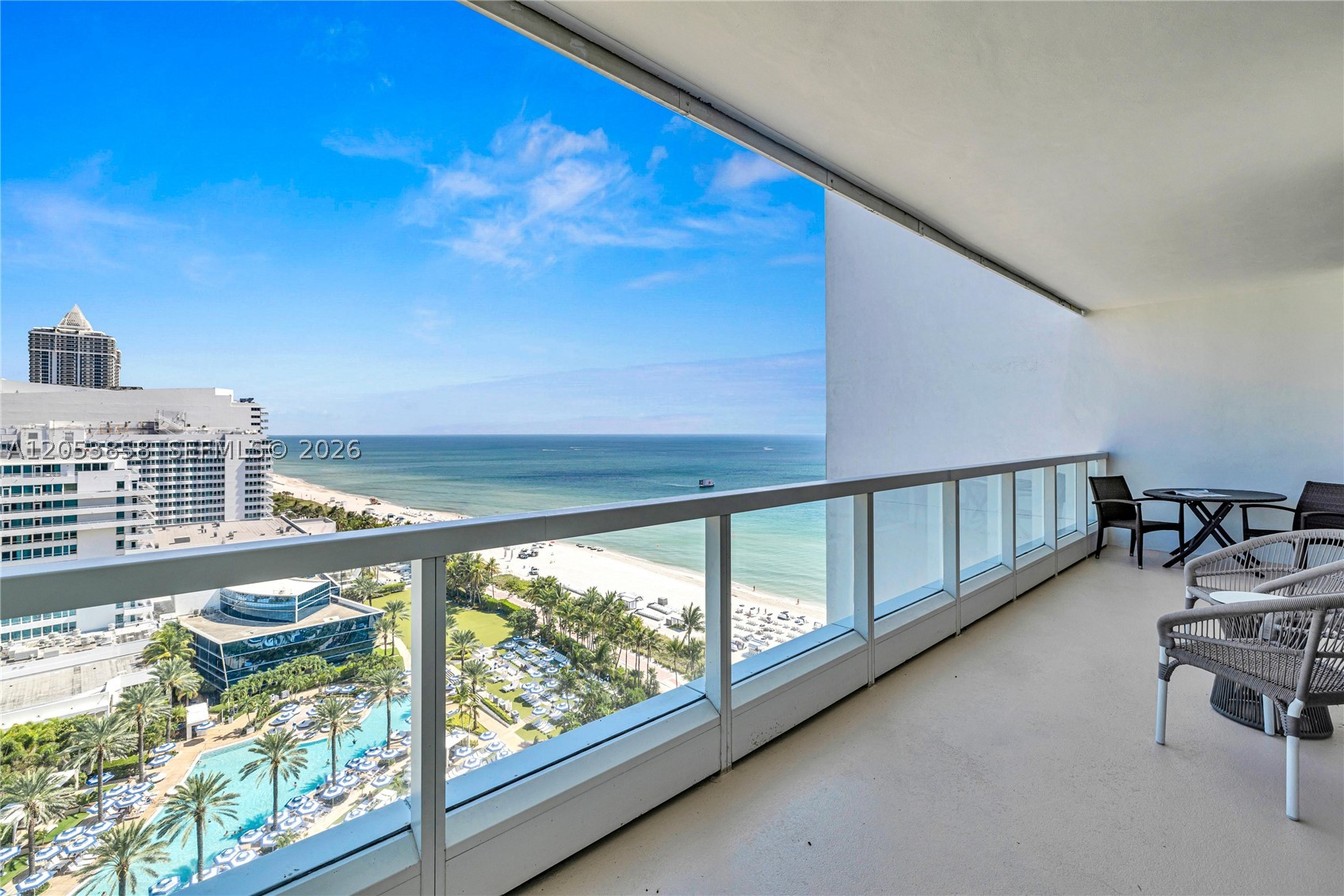 4391 COLLINS AVE 1707