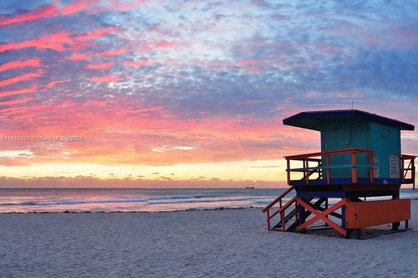 OCEAN WALK ON SOUTH BEACH - Residential