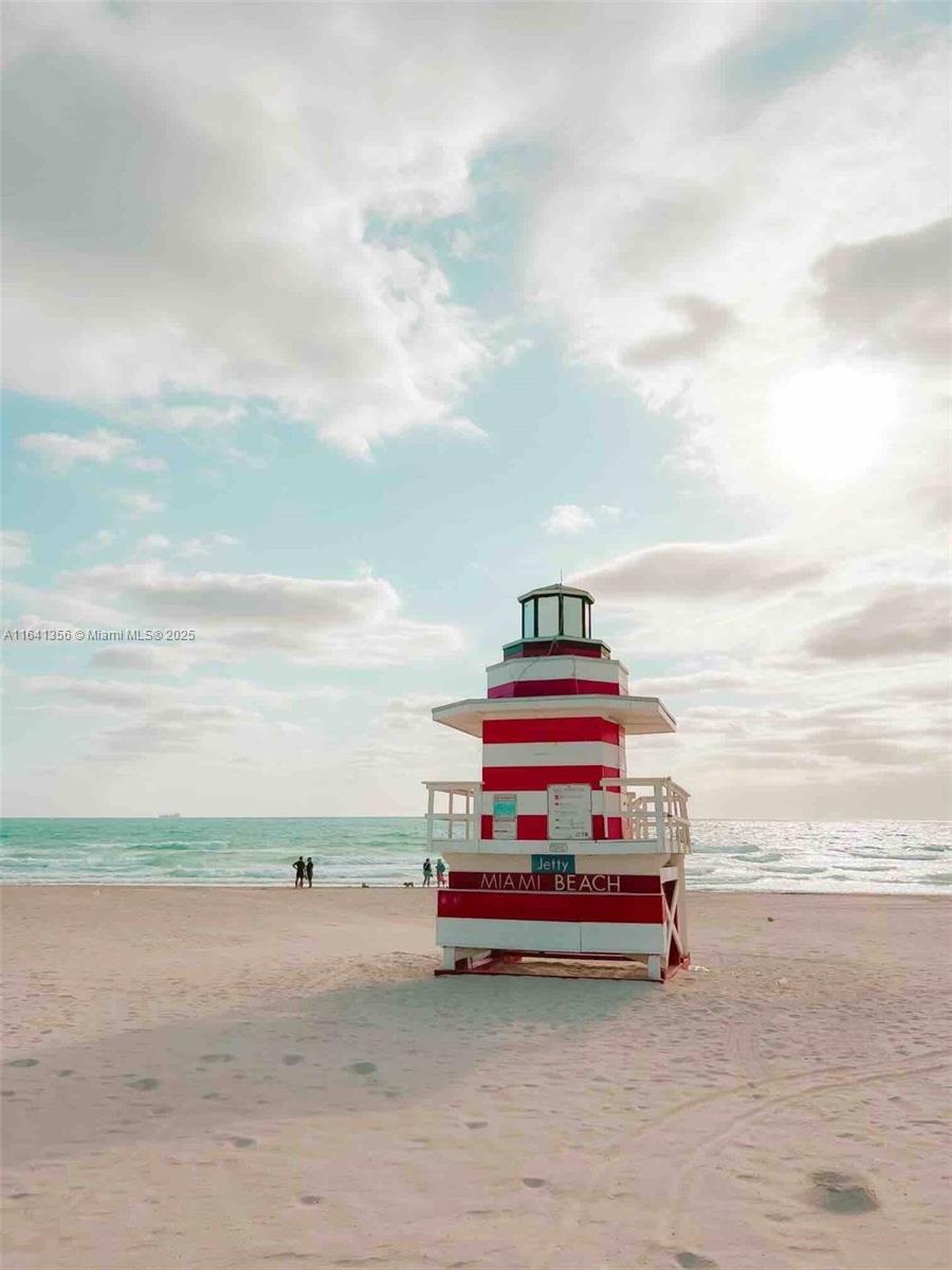 OCEAN WALK ON SOUTH BEACH - Residential