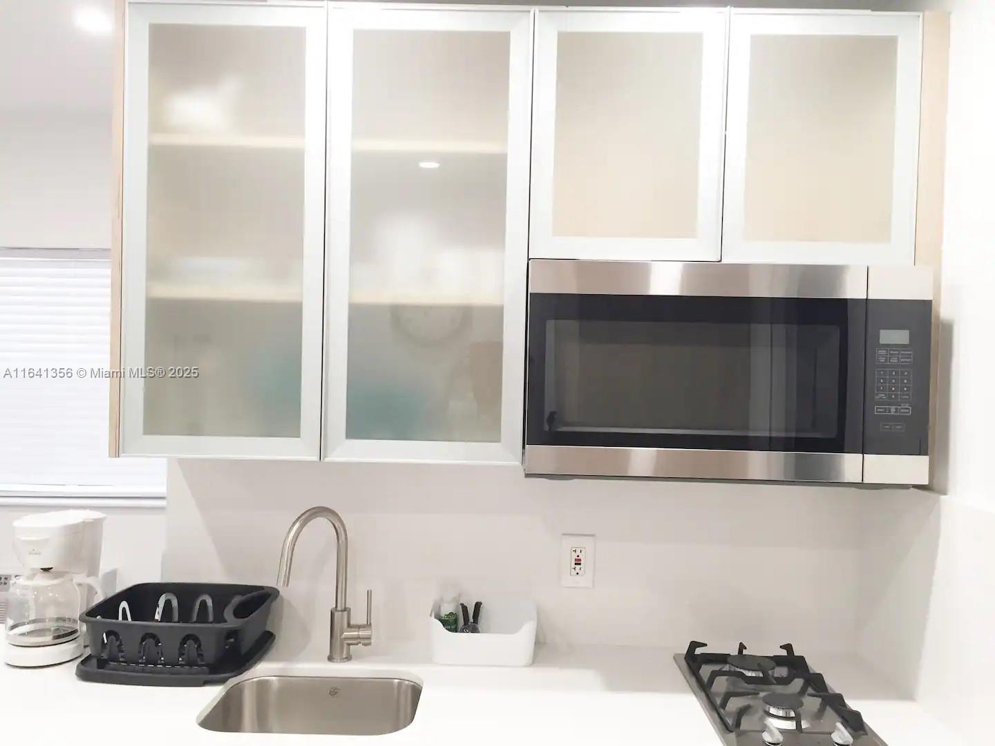 OCEAN WALK ON SOUTH BEACH - Residential