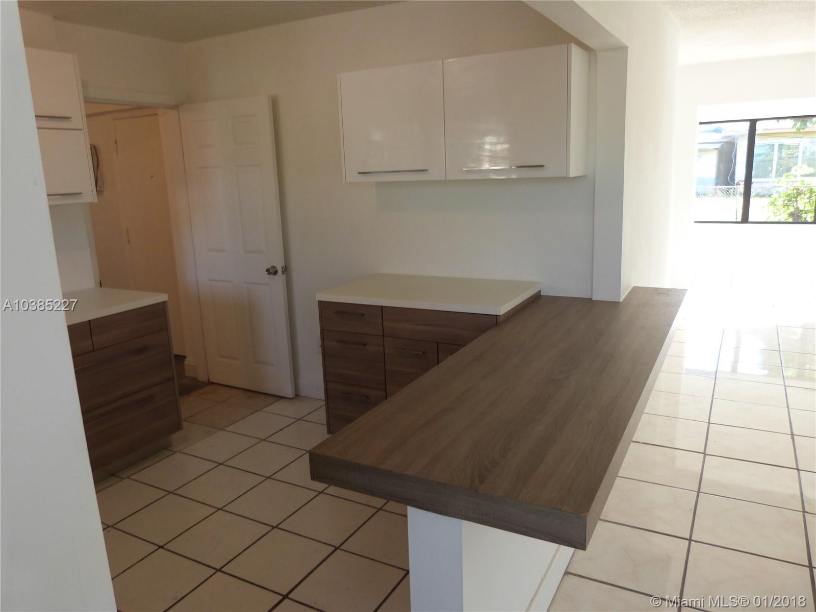 CAROL CITY 1ST ADDN PB - Residential