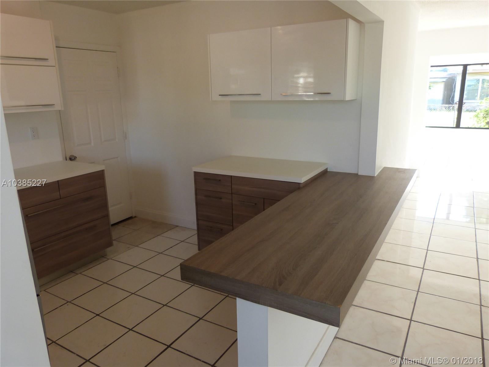 CAROL CITY 1ST ADDN PB - Residential