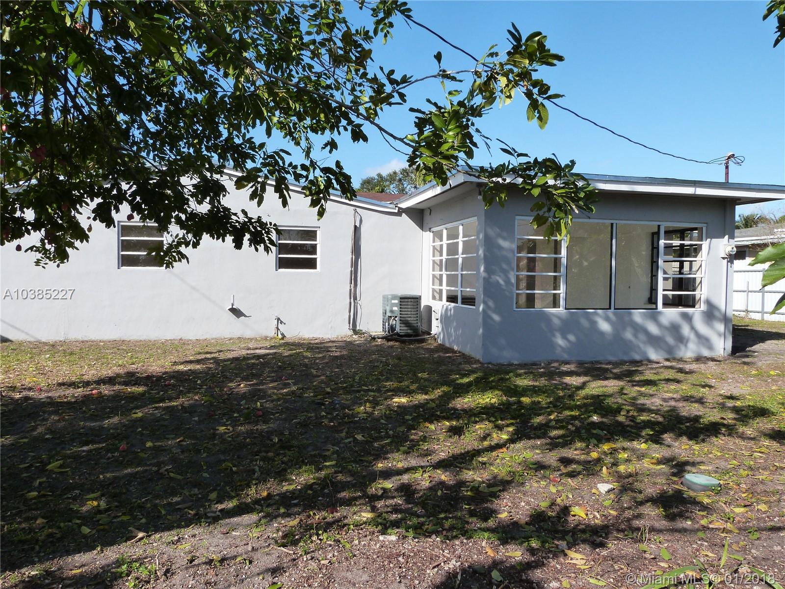 CAROL CITY 1ST ADDN PB - Residential