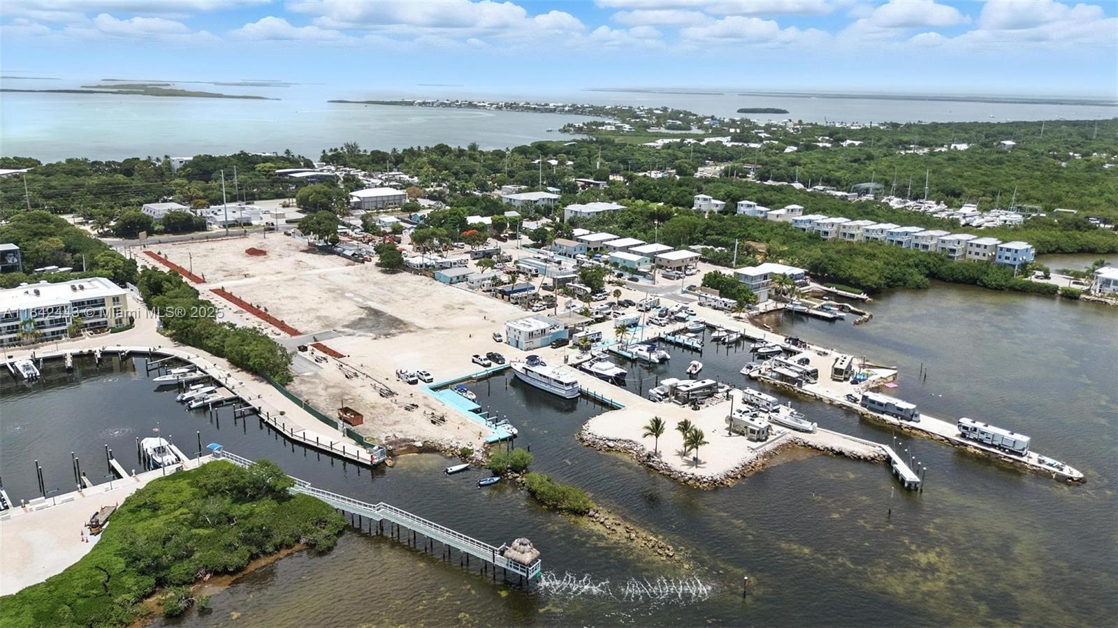 MANDALAY - Commercial Sale