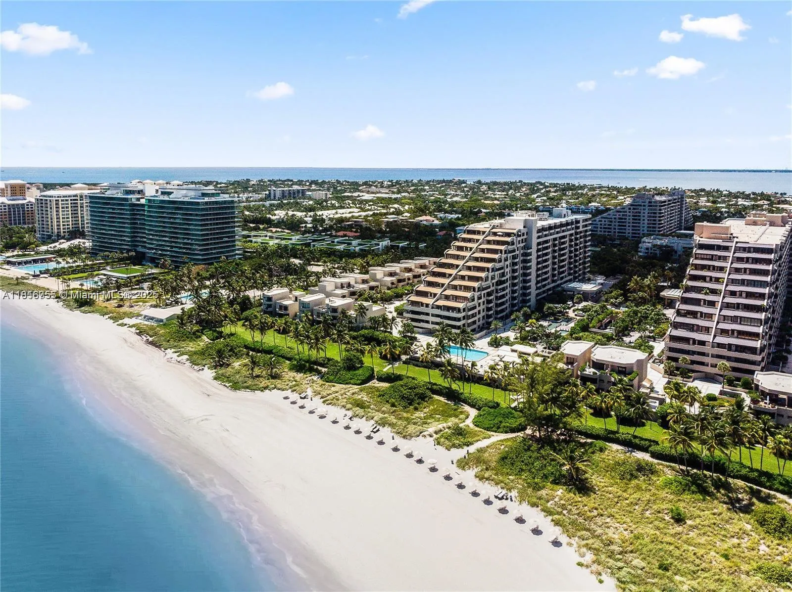 Key Biscayne, Florida 33149, United States, 2 Bedrooms Bedrooms, ,2 BathroomsBathrooms,Residential,Active,145212