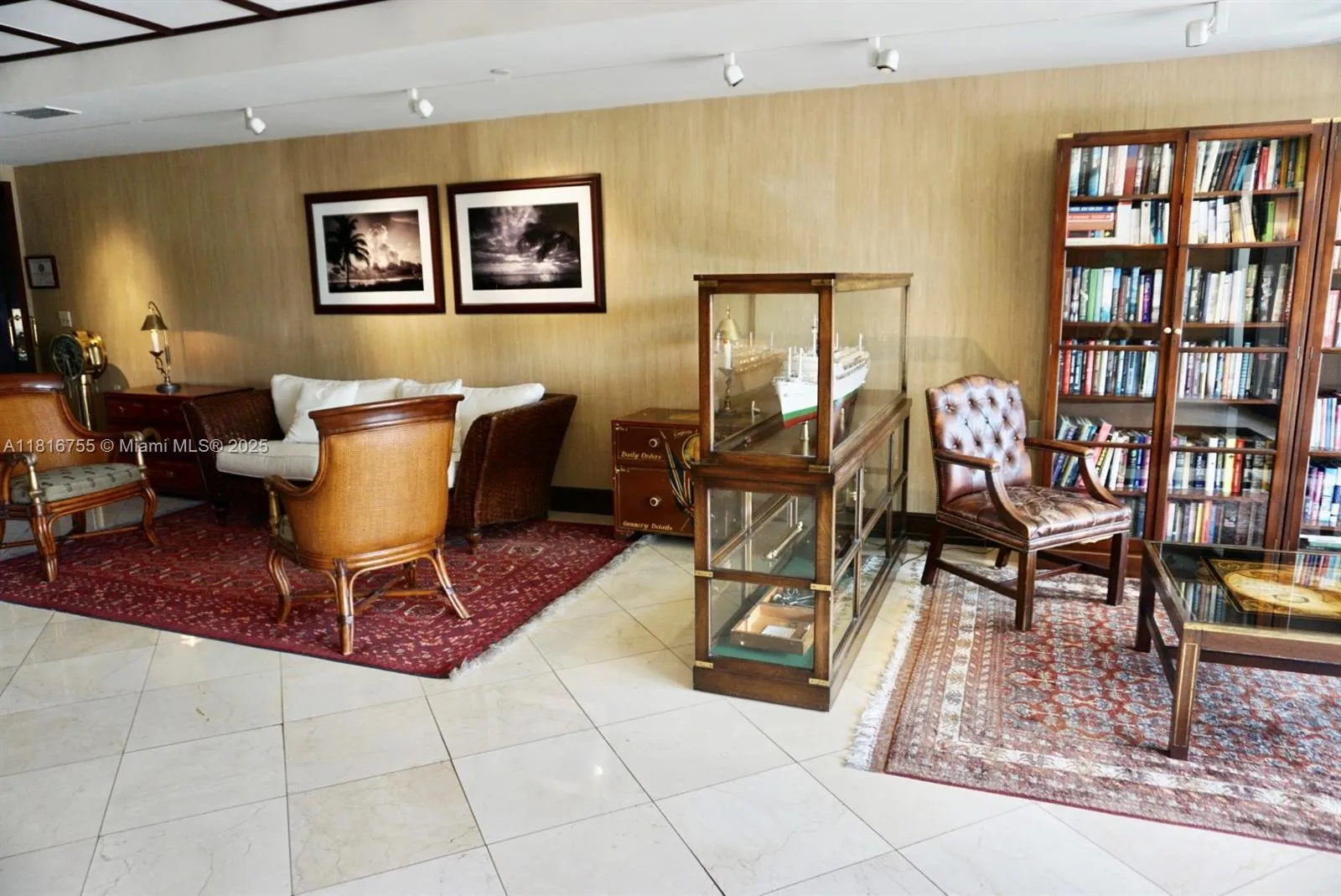 Key Biscayne, Florida 33149, United States, 2 Bedrooms Bedrooms, ,2 BathroomsBathrooms,Residential,Active,145212