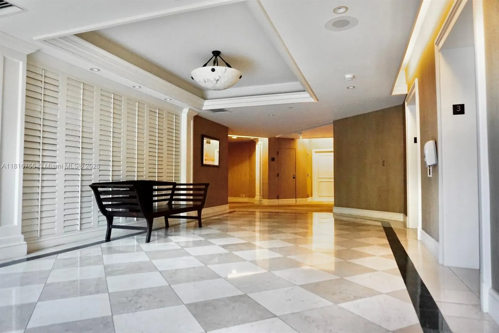 Key Biscayne, Florida 33149, United States, 2 Bedrooms Bedrooms, ,2 BathroomsBathrooms,Residential,Active,145212