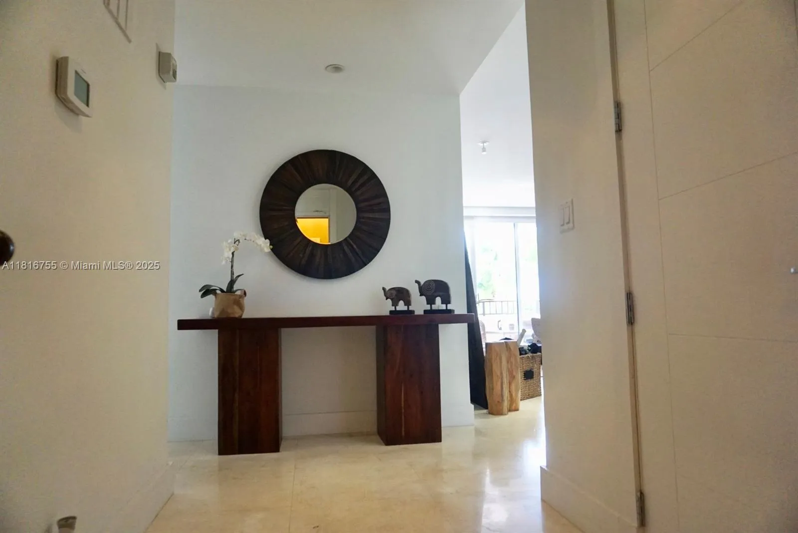 Key Biscayne, Florida 33149, United States, 2 Bedrooms Bedrooms, ,2 BathroomsBathrooms,Residential,Active,145212