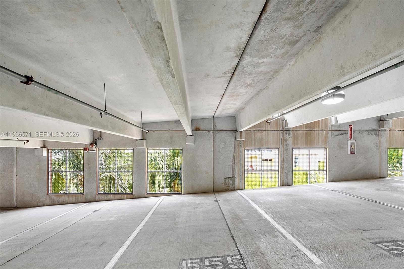 PORTO BELLAGIO CONDO - Residential