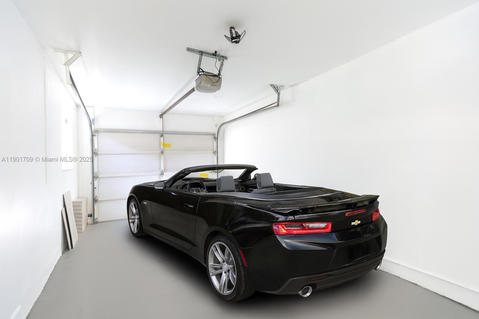 EMERALD POINTE 1 - Residential