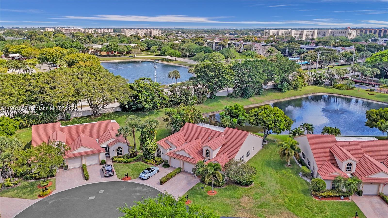 EMERALD POINTE 1 - Residential