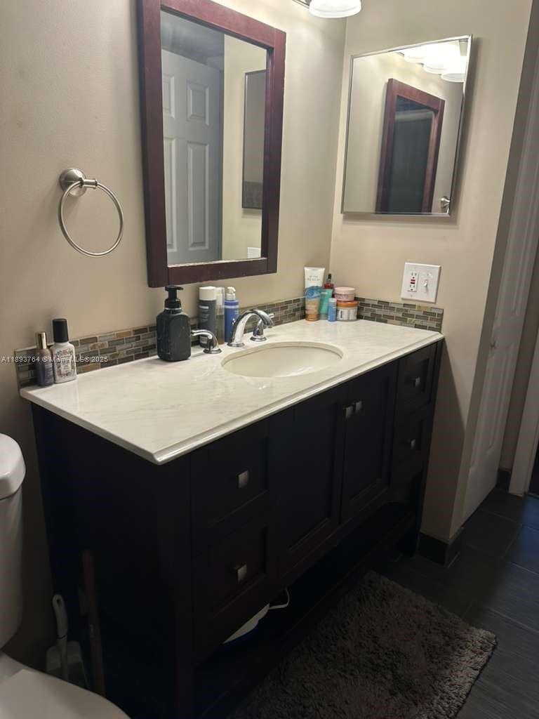 INVERWOOD CONDO - Residential