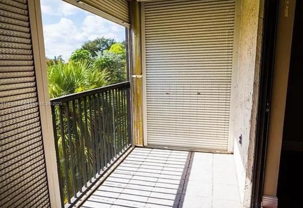 INVERWOOD CONDO - Residential