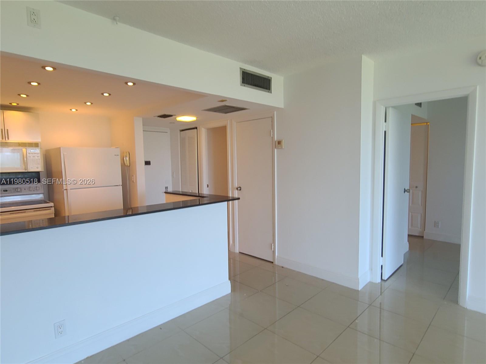 CORONADO CONDO- TOWER II - Residential