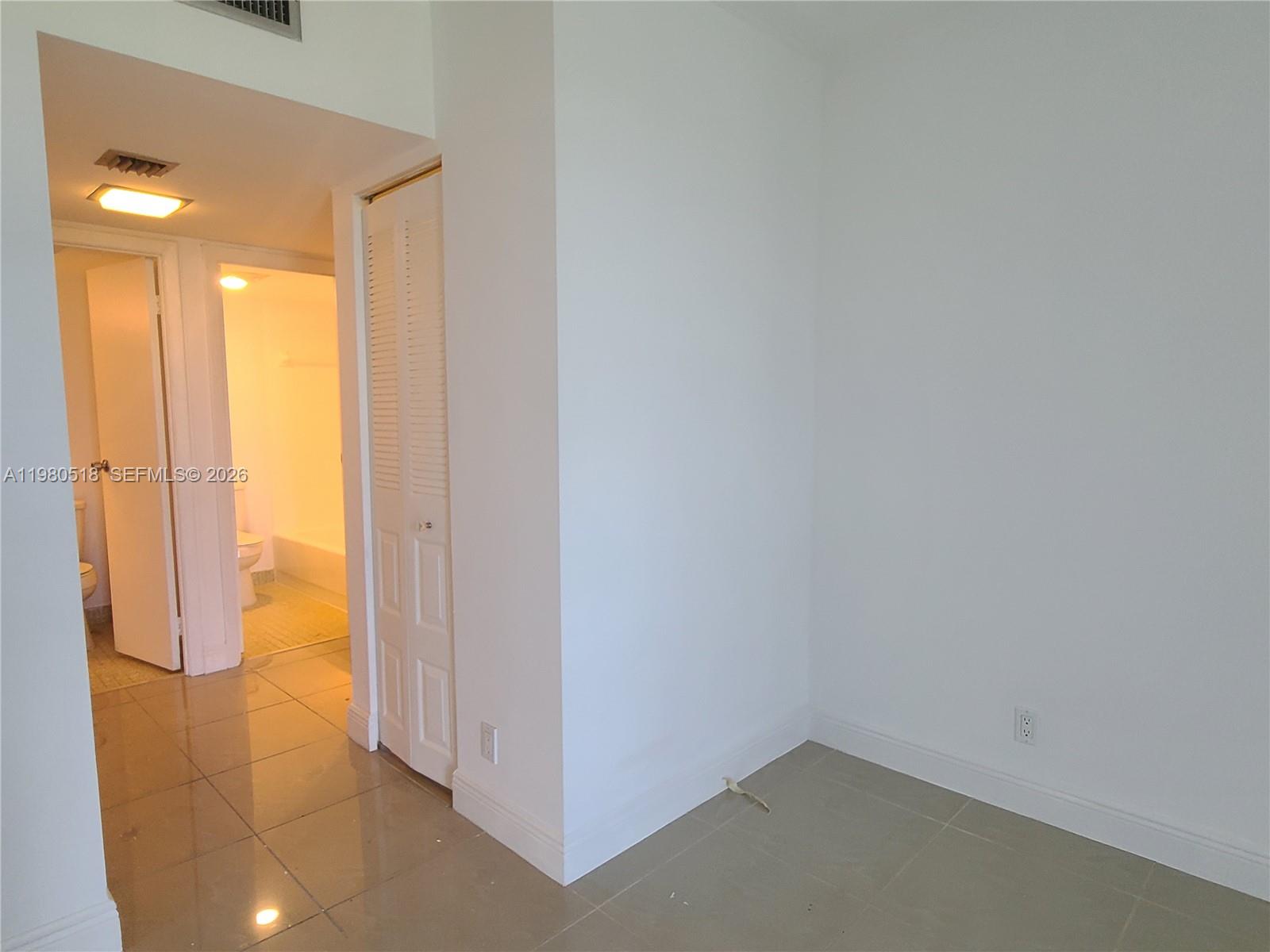 CORONADO CONDO- TOWER II - Residential