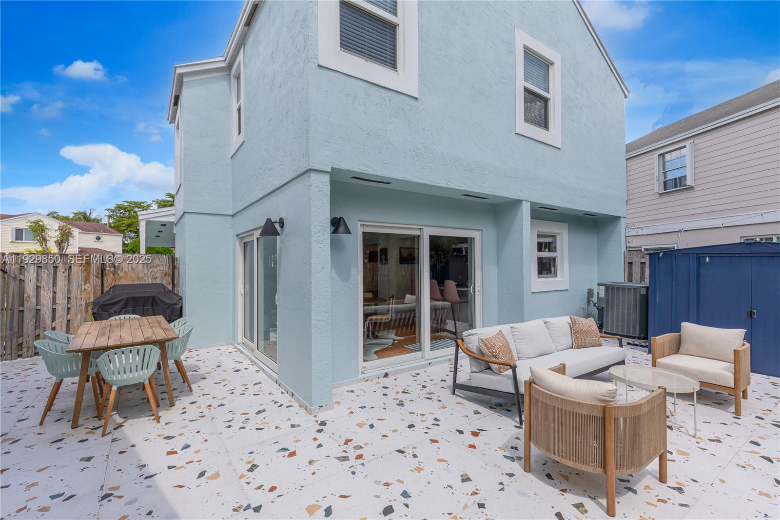 DEERWOOD VILLAS SEC 2 - Residential