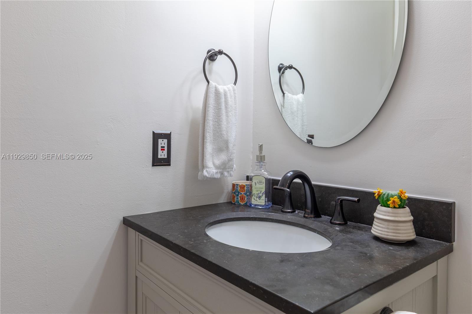 DEERWOOD VILLAS SEC 2 - Residential