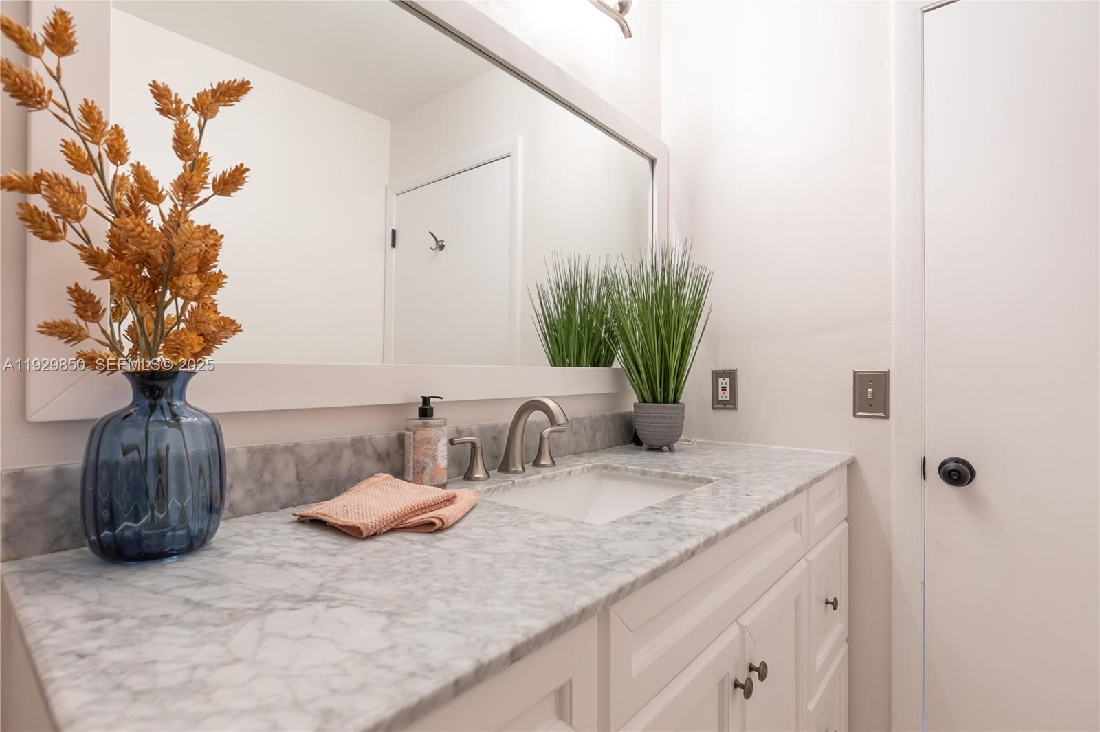 DEERWOOD VILLAS SEC 2 - Residential