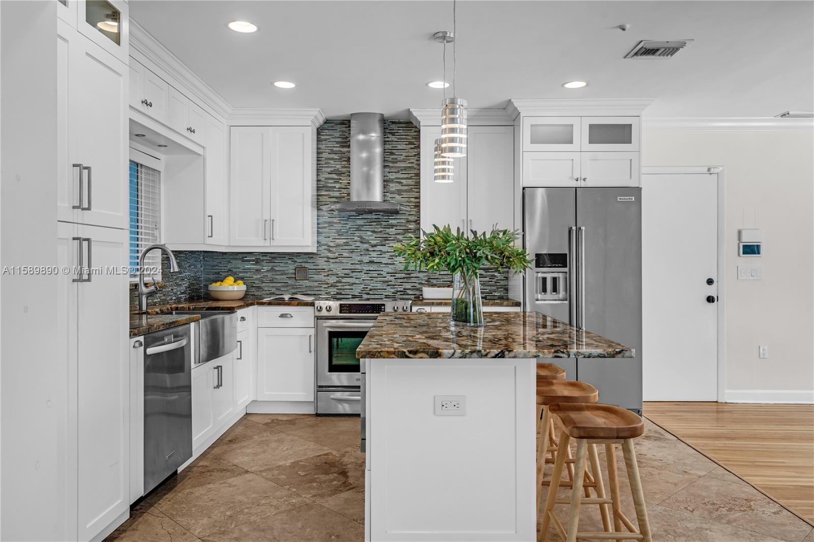 C GABLES RIVIERA SEC 12 - Residential