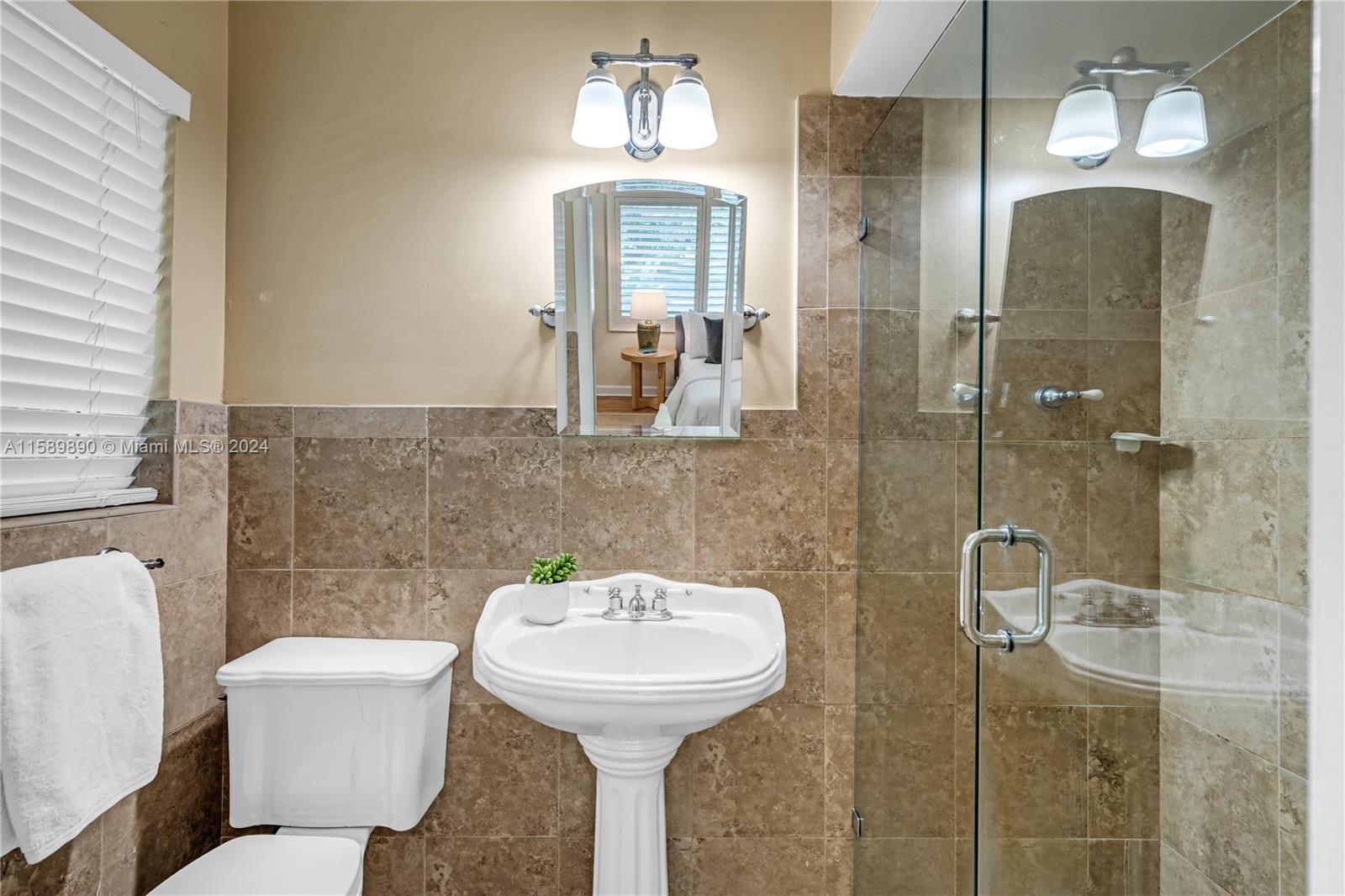 C GABLES RIVIERA SEC 12 - Residential