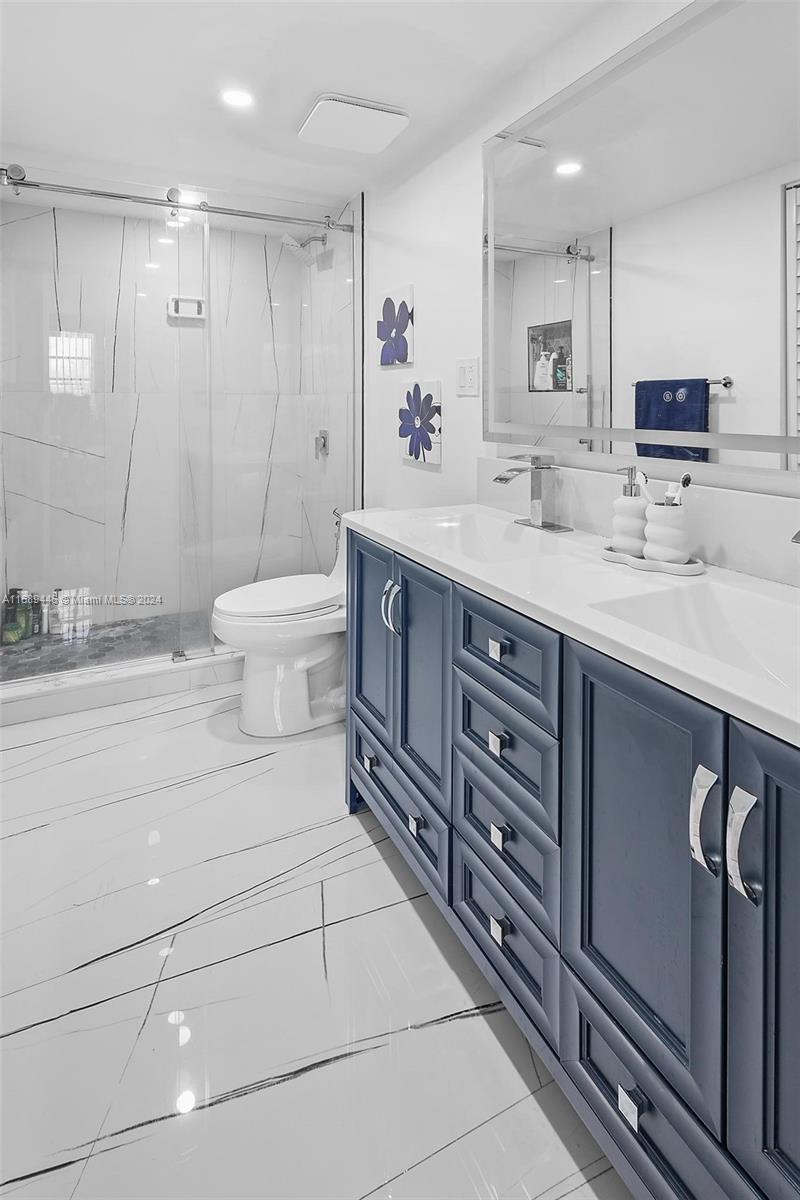 CYPRESS CLUB OF KENDALE C - Residential