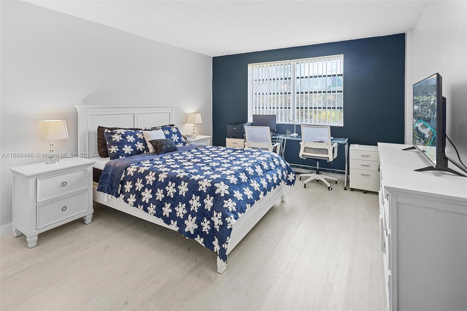 CYPRESS CLUB OF KENDALE C - Residential