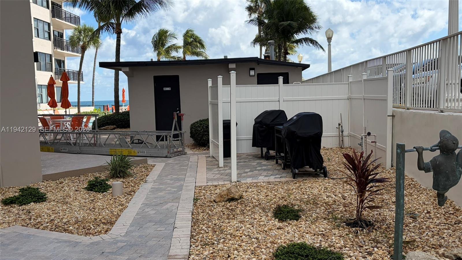 GALT OCEAN CLUB CONDO - Residential