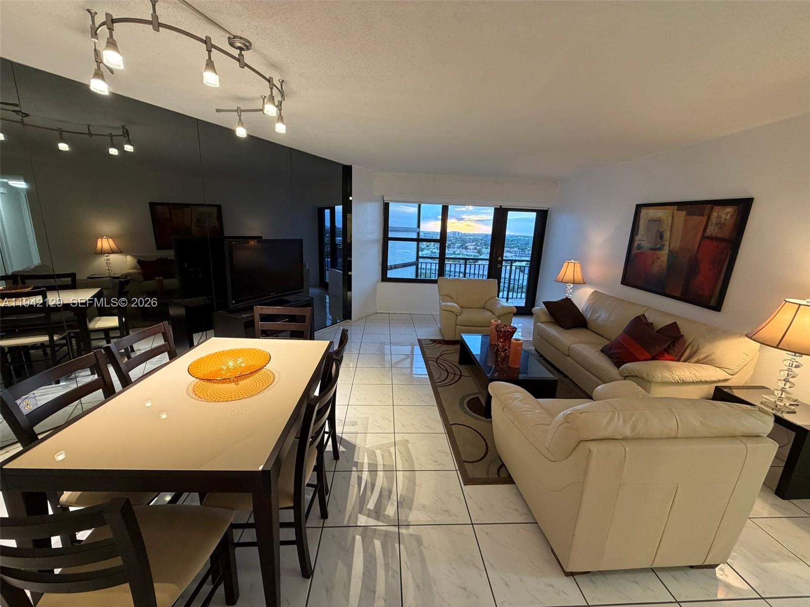 GALT OCEAN CLUB CONDO - Residential