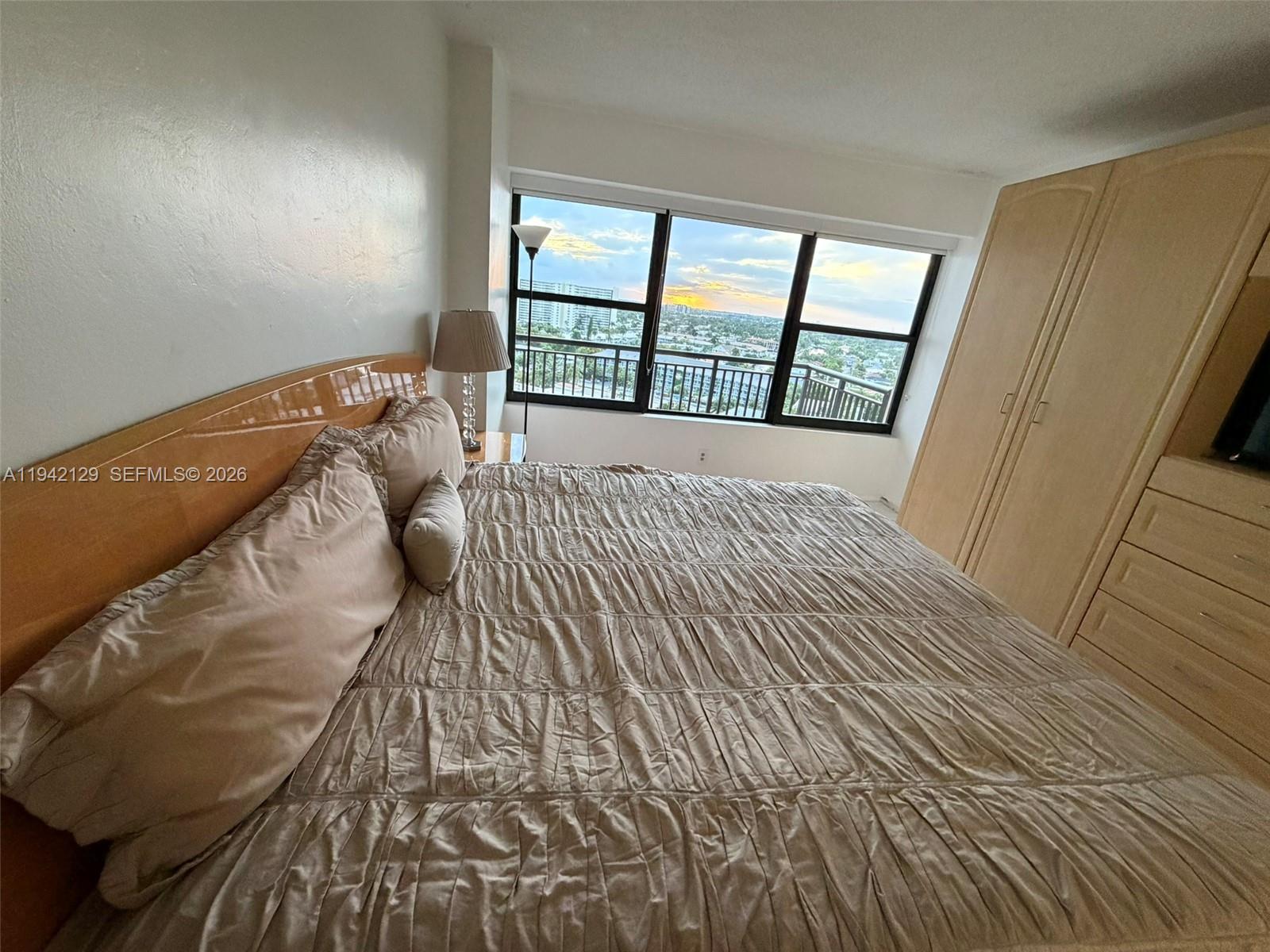 GALT OCEAN CLUB CONDO - Residential