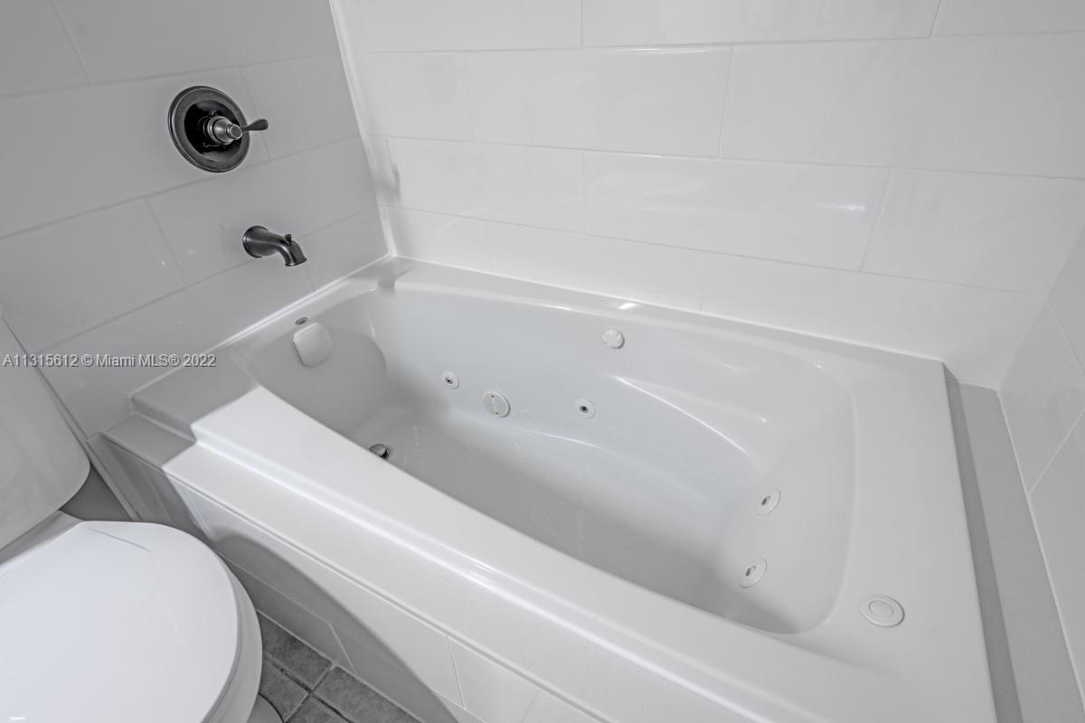 FAIRWAY - Residential Lease