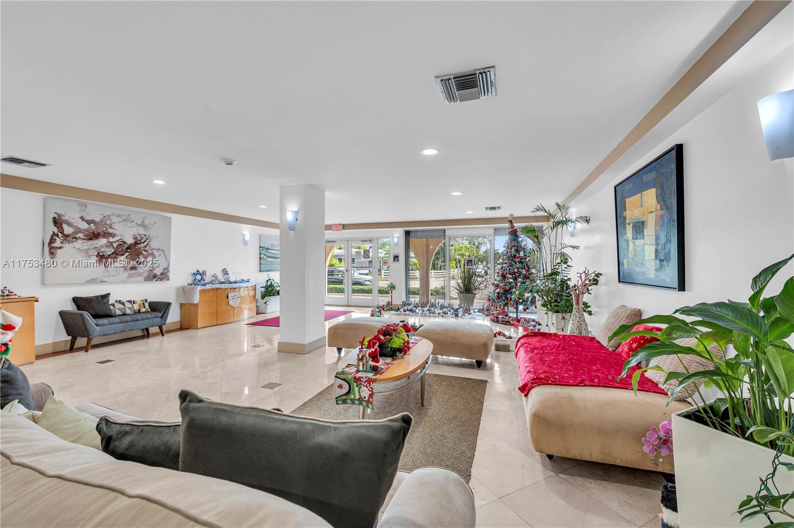 ISLAND PLACE AT NORTH BAY - Residential