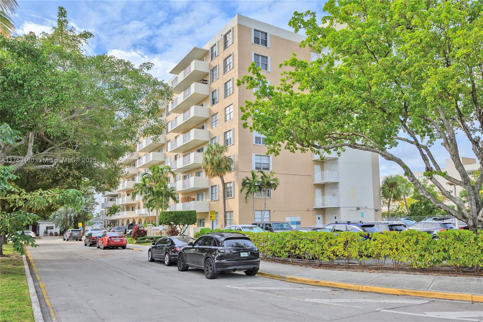 ISLAND PLACE AT NORTH BAY - Residential