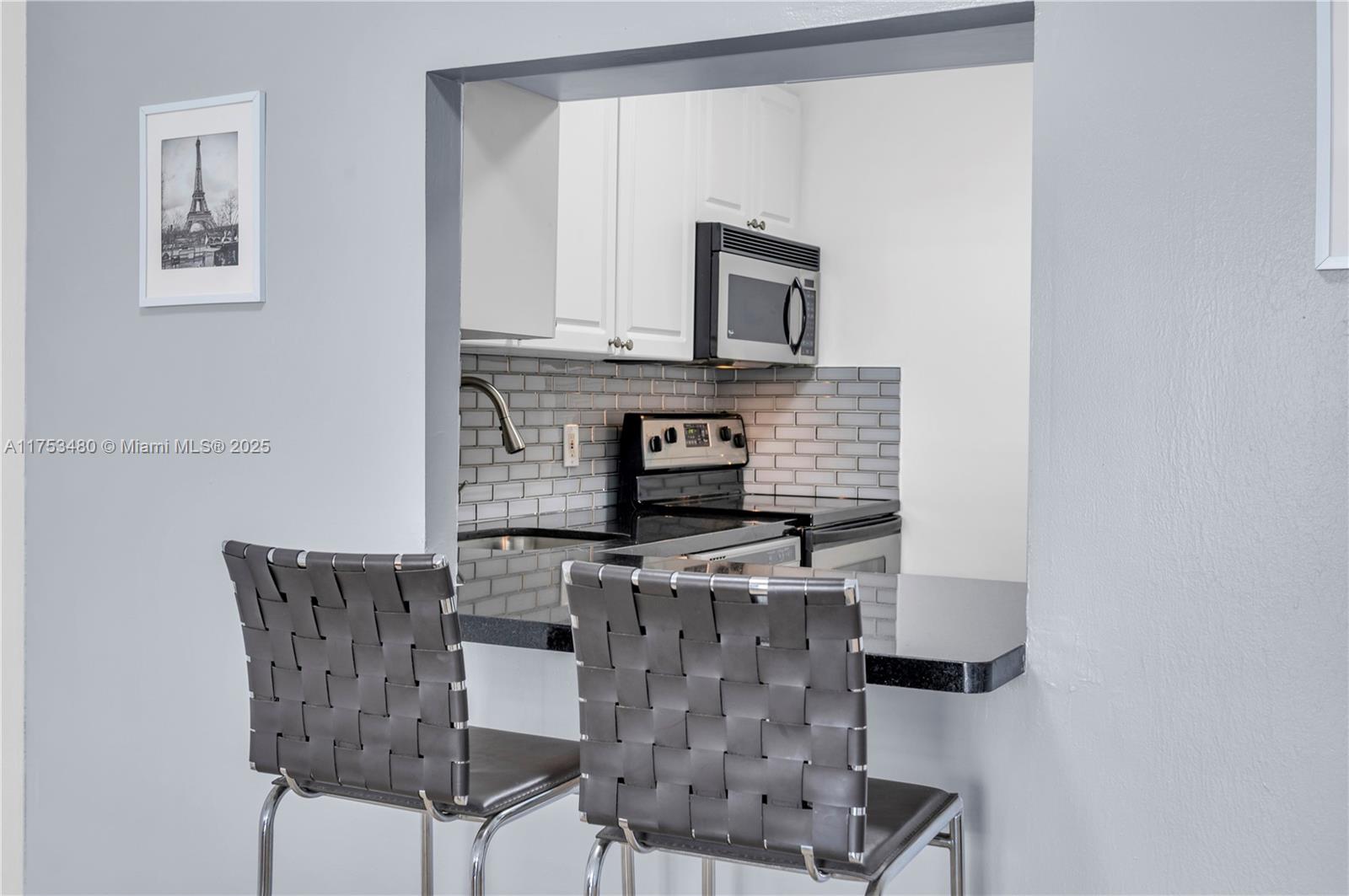 ISLAND PLACE AT NORTH BAY - Residential