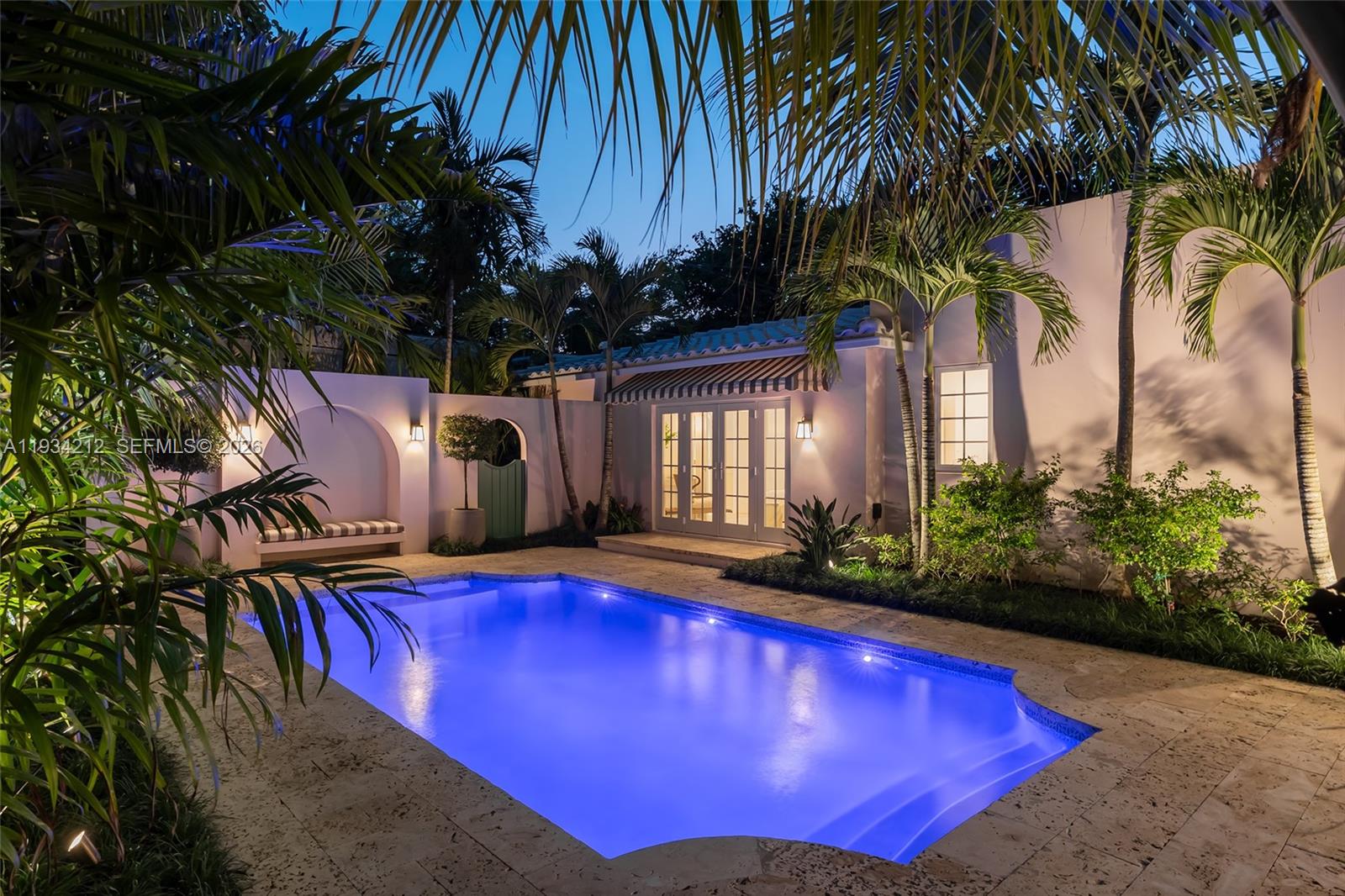 CORAL ESTATES - Residential