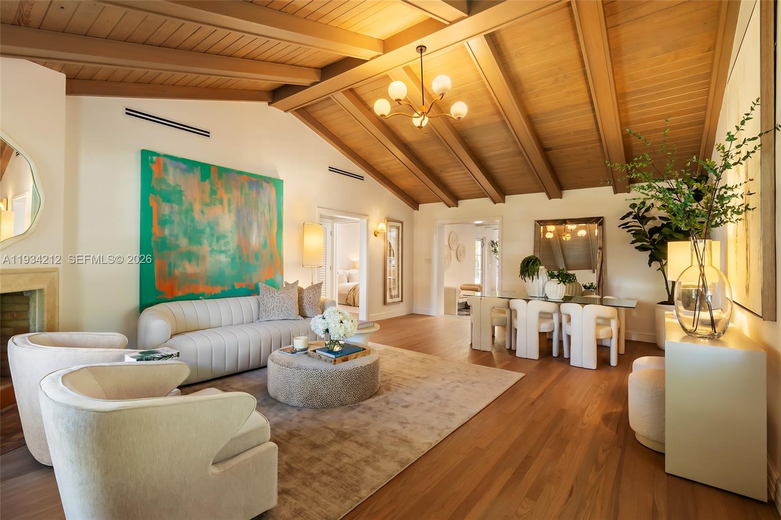 CORAL ESTATES - Residential