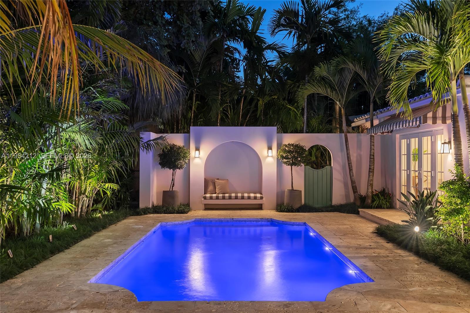 CORAL ESTATES - Residential