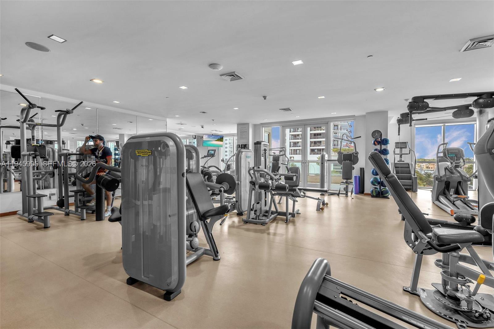 LAS OLAS BEACH CLUB CONDO - Residential