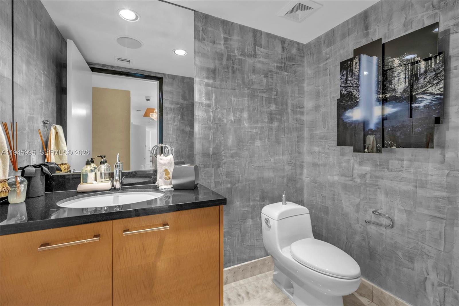 LAS OLAS BEACH CLUB CONDO - Residential