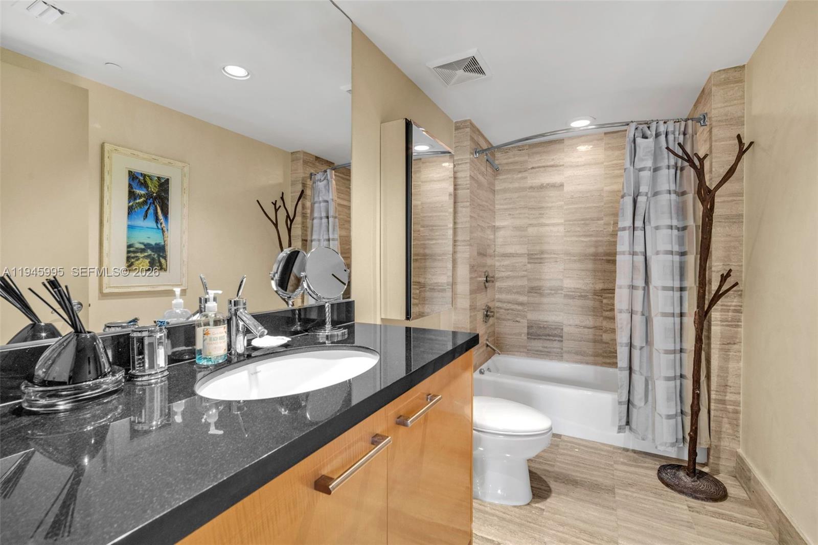 LAS OLAS BEACH CLUB CONDO - Residential