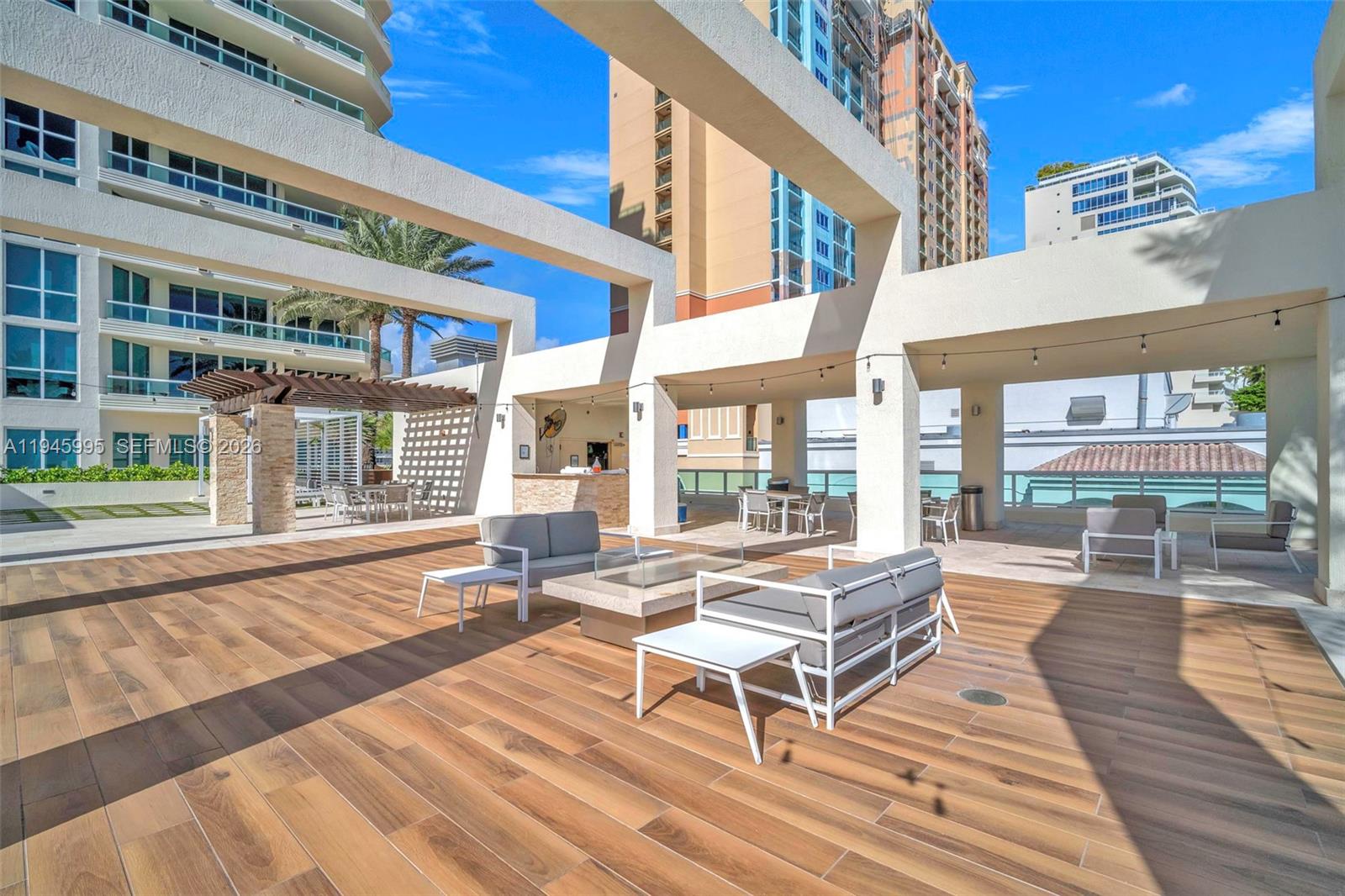 LAS OLAS BEACH CLUB CONDO - Residential
