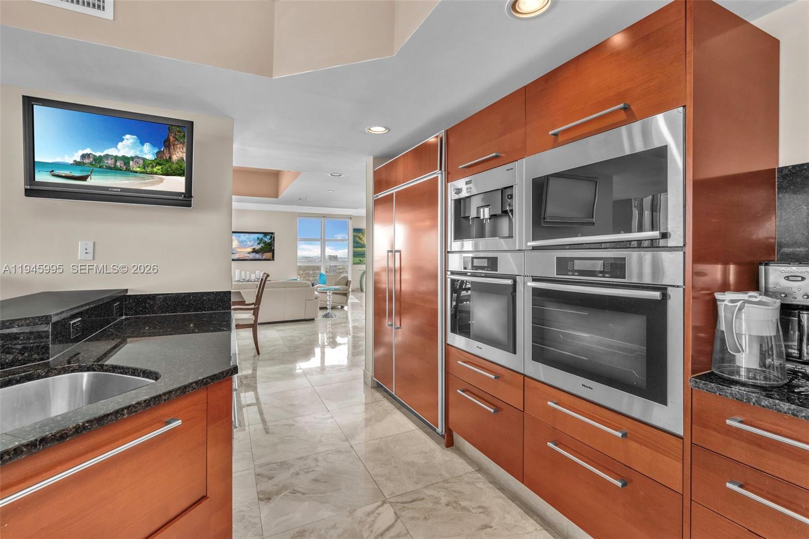 LAS OLAS BEACH CLUB CONDO - Residential