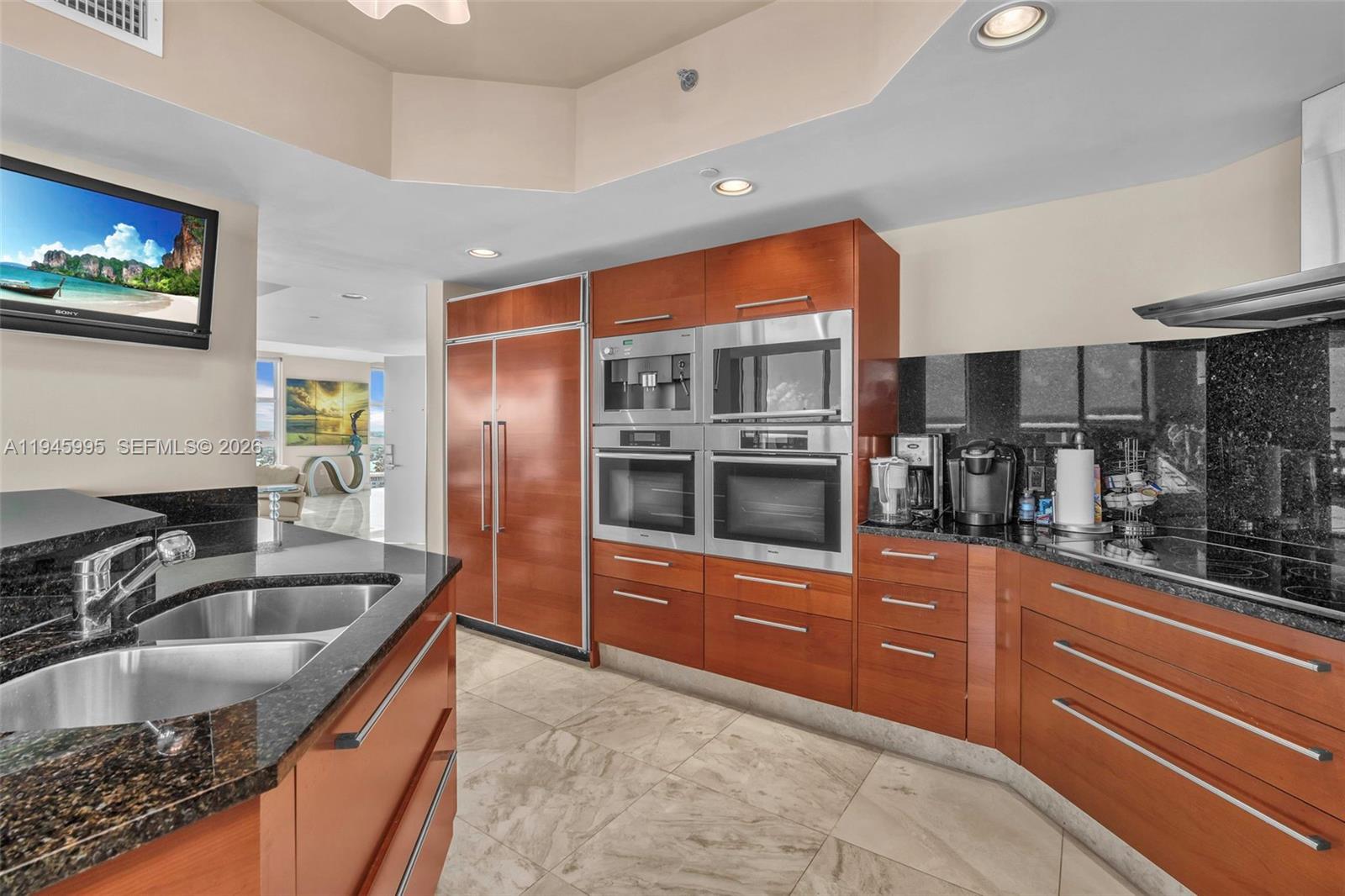 LAS OLAS BEACH CLUB CONDO - Residential