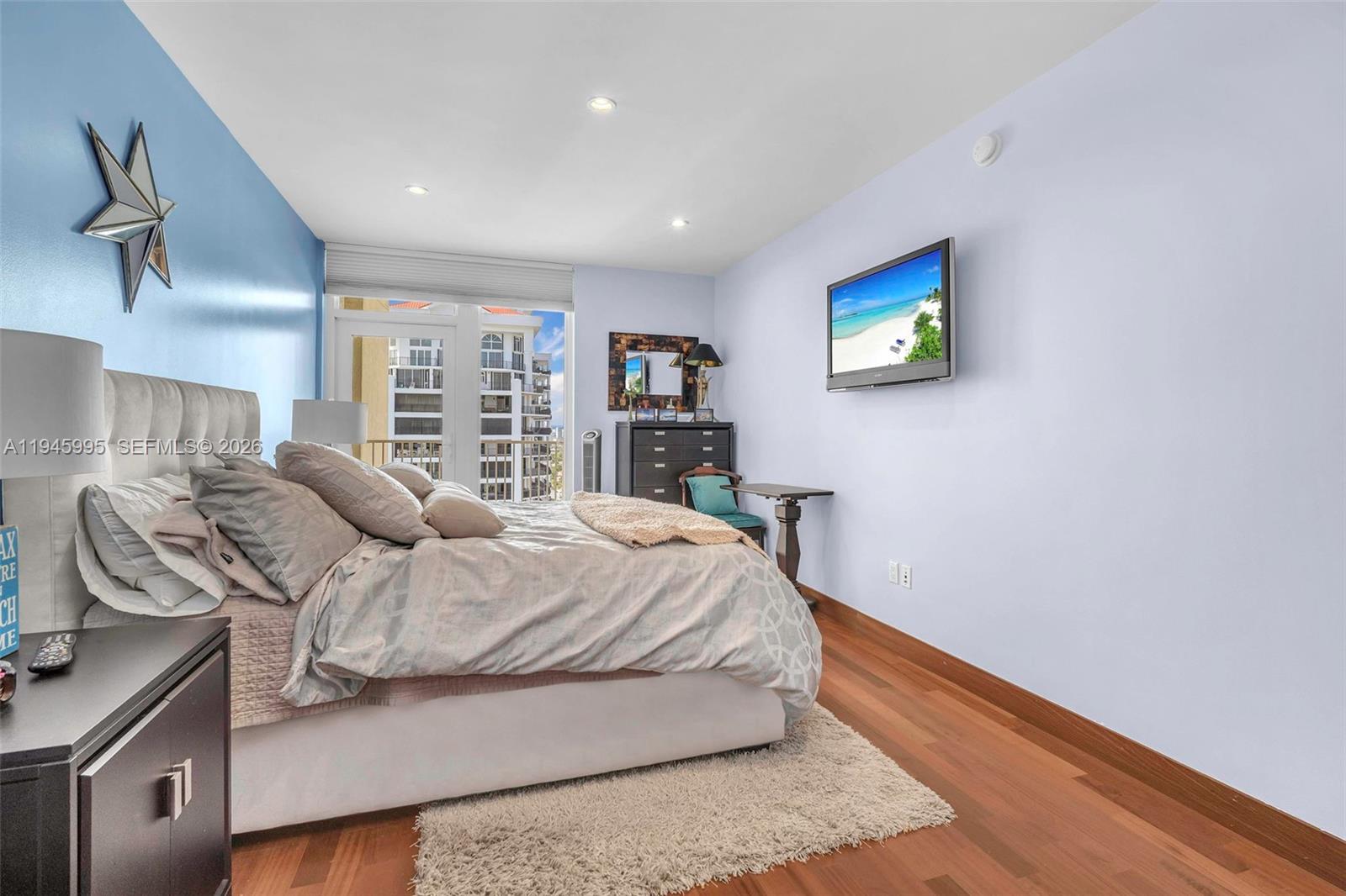 LAS OLAS BEACH CLUB CONDO - Residential