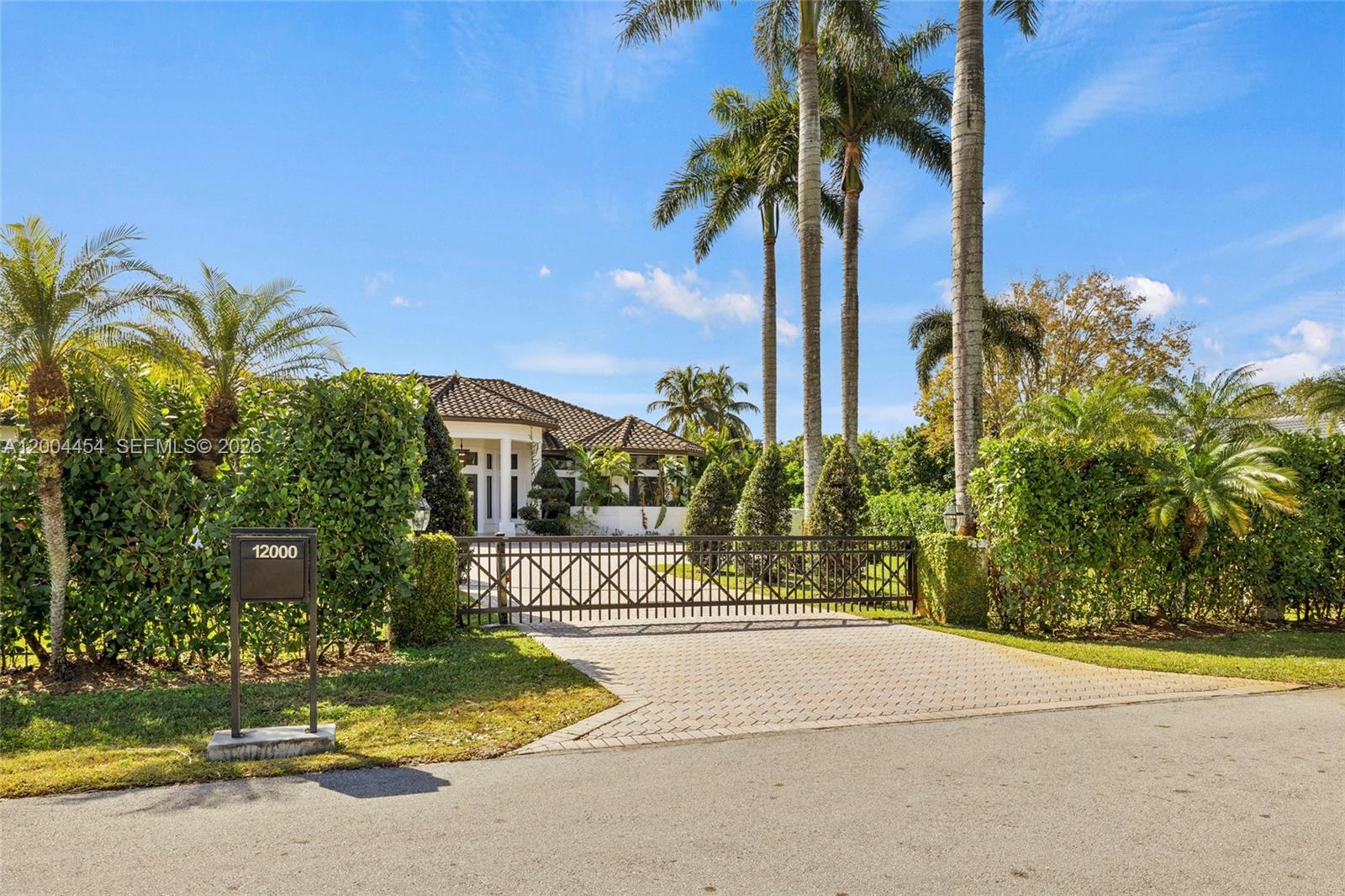 PLANTATION ACRES ESTATES - Residential