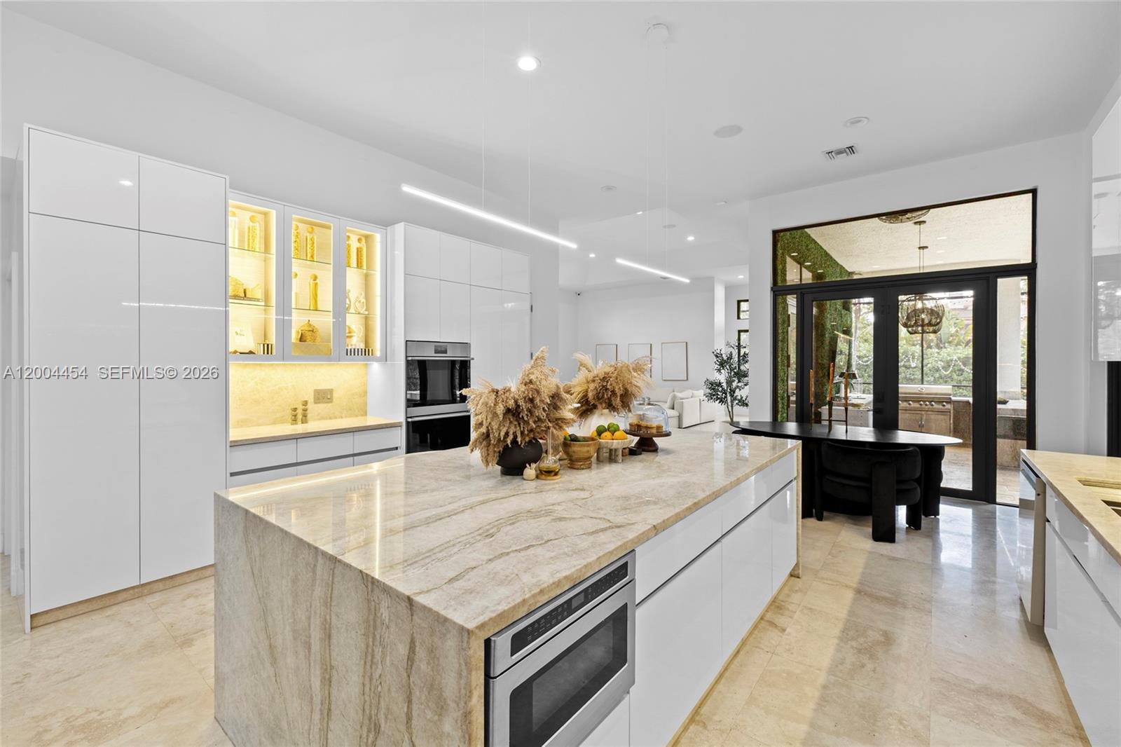 PLANTATION ACRES ESTATES - Residential