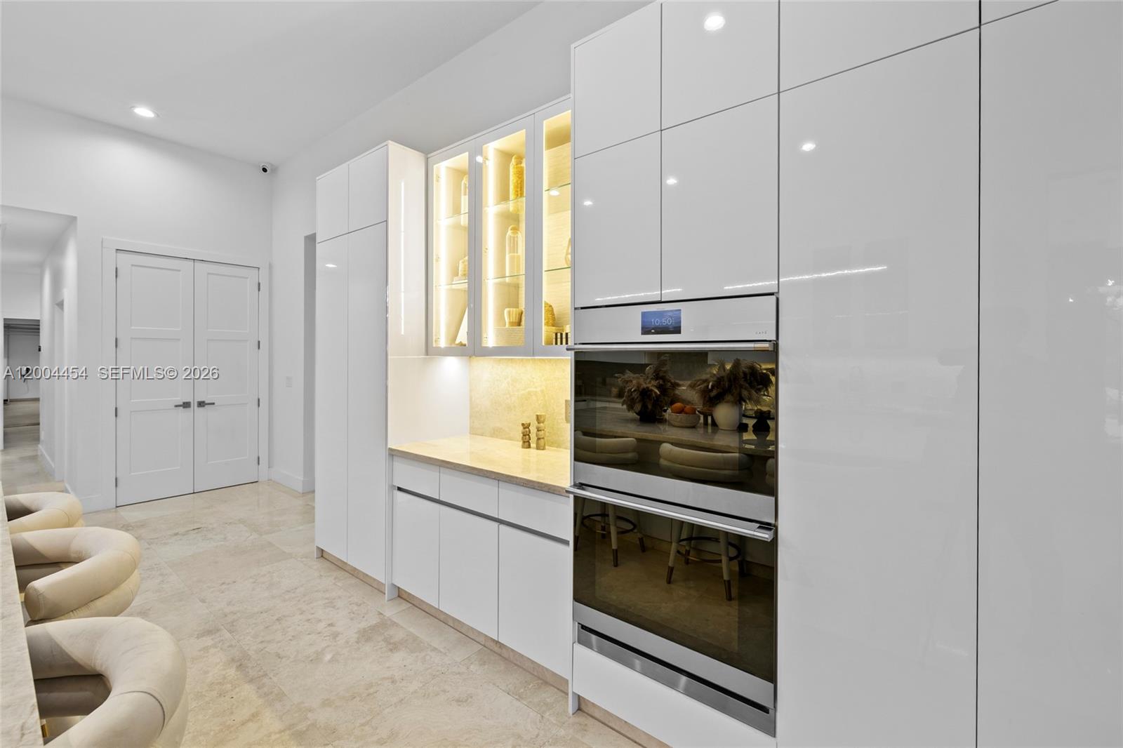 PLANTATION ACRES ESTATES - Residential