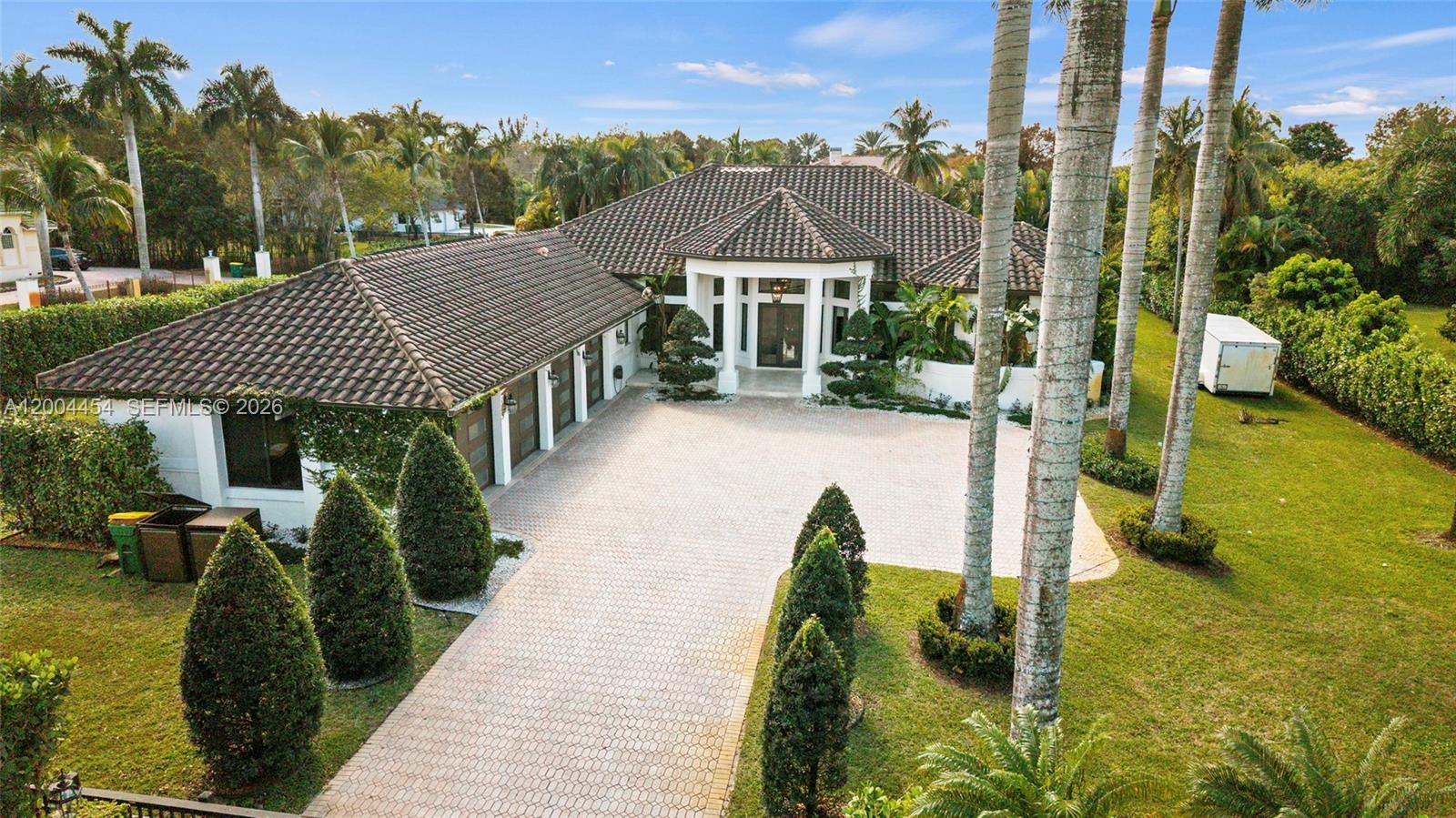 PLANTATION ACRES ESTATES - Residential