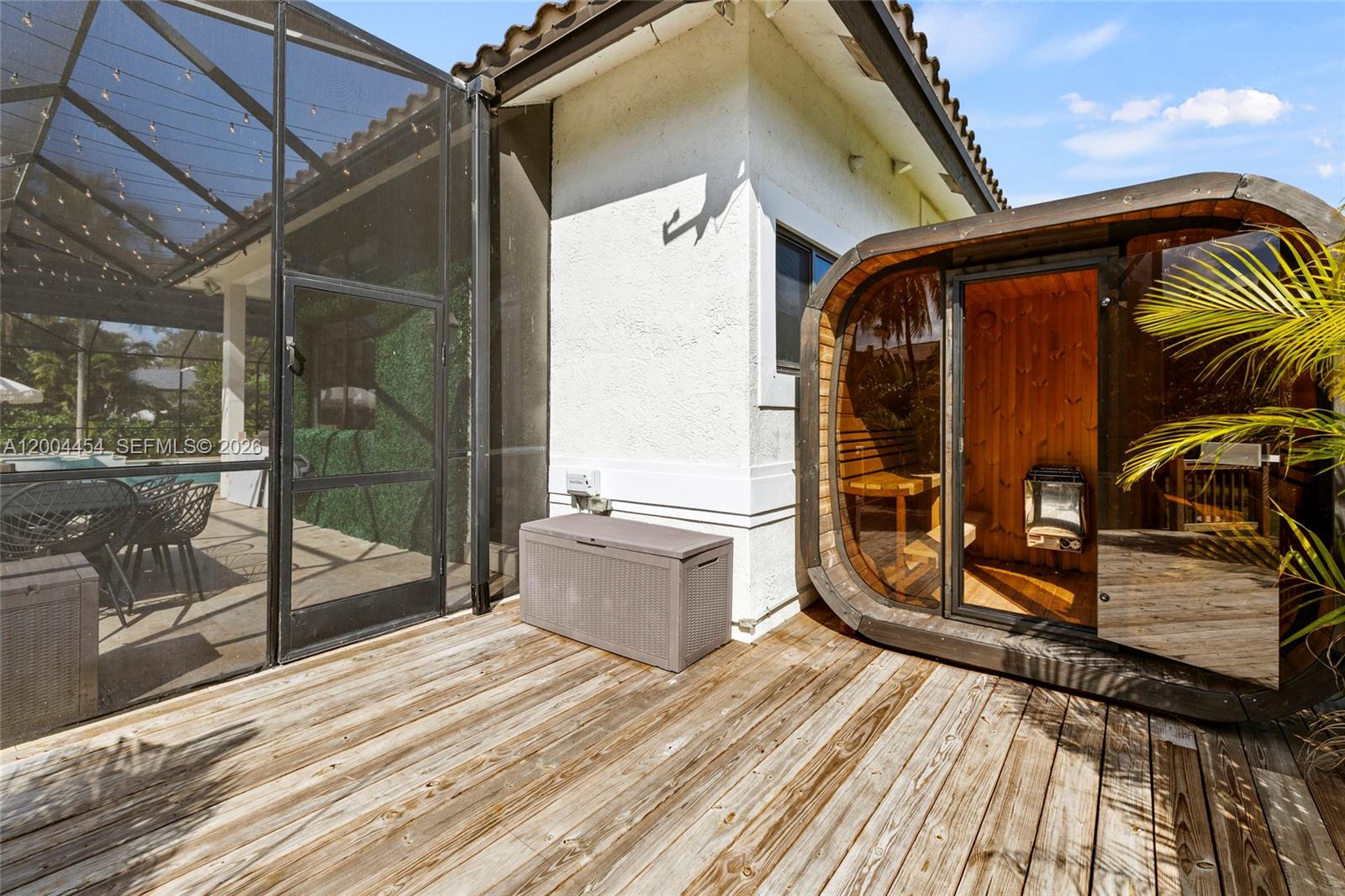 PLANTATION ACRES ESTATES - Residential